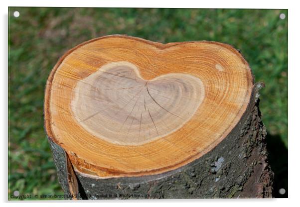 Tree trunk with love heart growth rings Acrylic by Simon Bratt LRPS