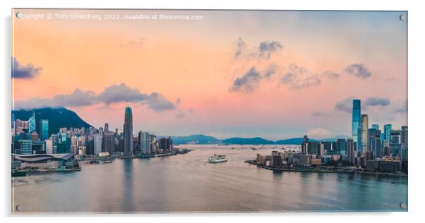 HONG KONG 20 Acrylic by Tom Uhlenberg
