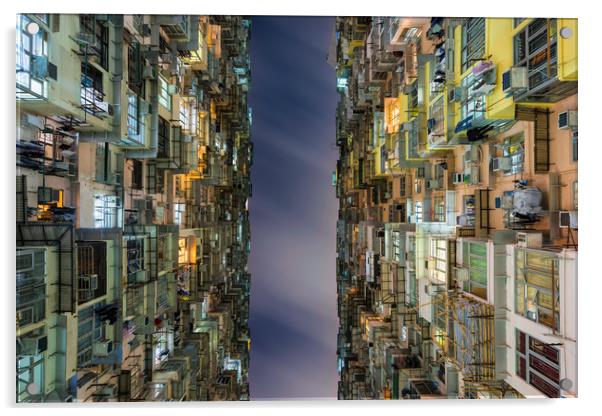 HONG KONG 33 Acrylic by Tom Uhlenberg