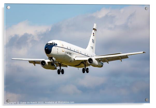 USAF Boeing B737 On Short Finals Acrylic by Steve de Roeck