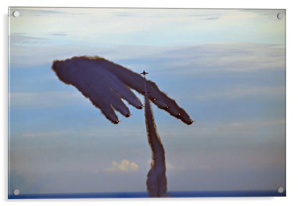 Like a giant hand in the Sky  Acrylic by Lynn Carter