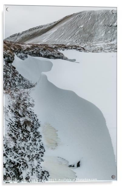 Snow drift in the Brecon Beacons, Wales Acrylic by Richard Morgan