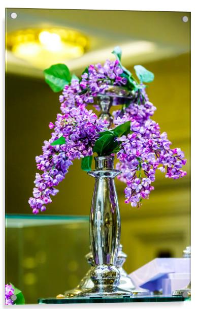 Branch of lilac. Acrylic by Valerii Soloviov