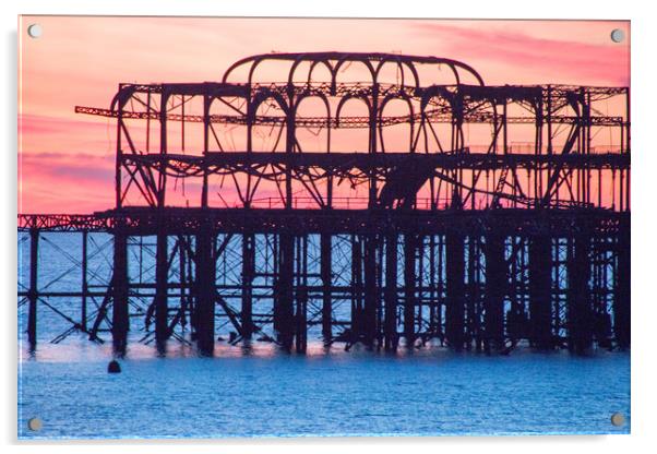 Brighton Old Pier Acrylic by sue boddington