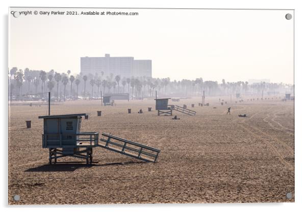 Santa Monica beach, with lifeguard station in the foreground Acrylic by Gary Parker