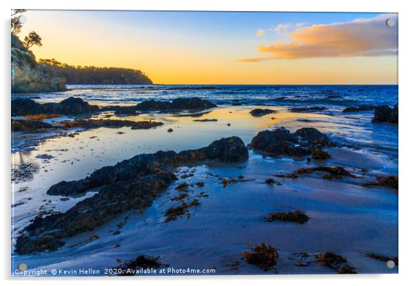 Dawn, Barlings Beach Acrylic by Kevin Hellon