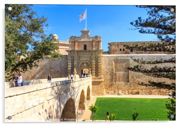 Tourists using the bridge across to the Mdina. Acrylic by Kevin Hellon