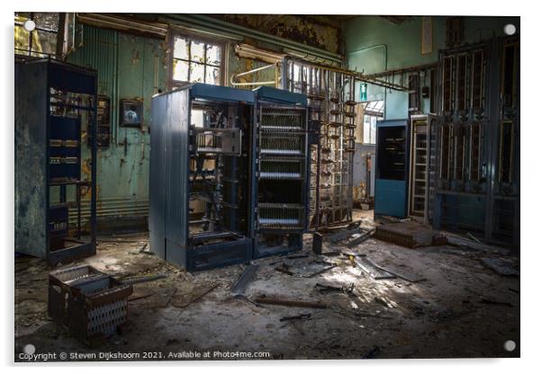An abandoned server room Acrylic by Steven Dijkshoorn