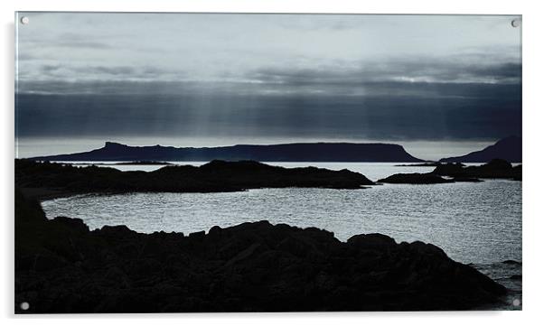 Heavenly Island of Eigg, Scotland Acrylic by Linda More