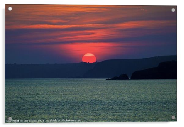 Thurlestone sunset Acrylic by Ian Stone