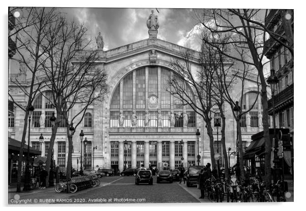 The Gare du Nord train station. Acrylic by RUBEN RAMOS