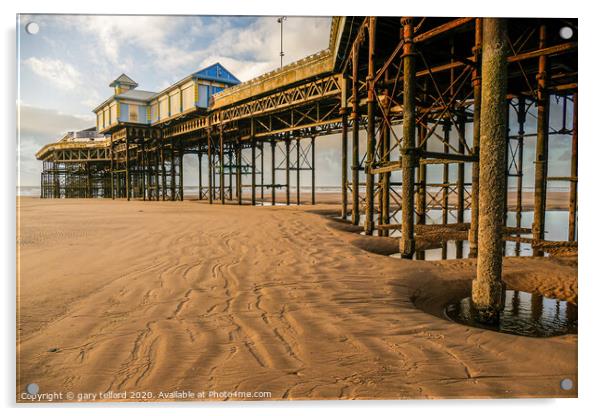 Blackpool's central pier Acrylic by gary telford