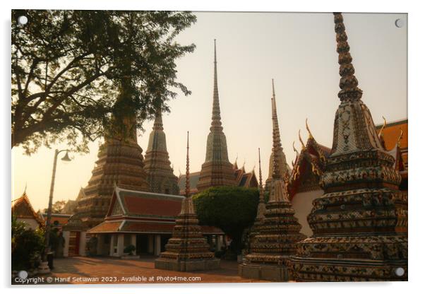 Mosaic tiled Buddha stupas at Wat Pho temple. Acrylic by Hanif Setiawan