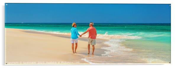 Panoramic beach view with retired couple holding hands Acrylic by Spotmatik 