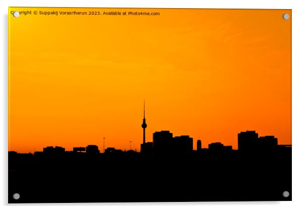 Berline Skyline Acrylic by Suppakij Vorasriherun