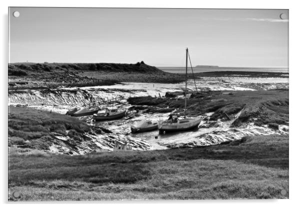 Boats in Clevedon harbour mud at low tide Acrylic by mark humpage