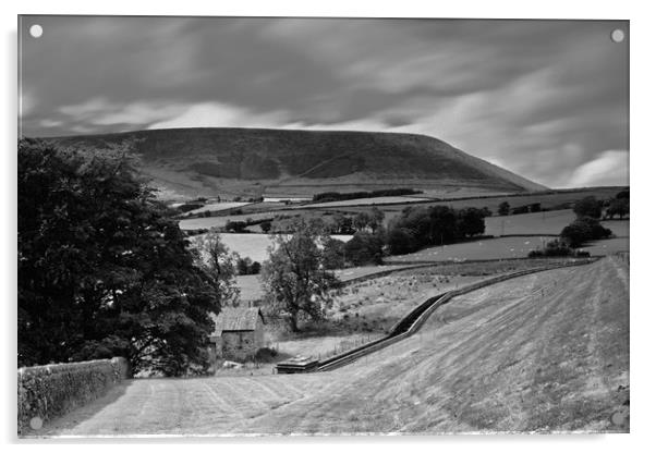 Moody Pendle Acrylic by David McCulloch