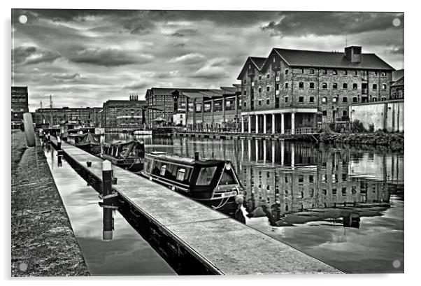 Gloucester Docks  Acrylic by Darren Galpin