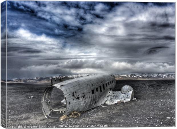 Plane crash wreckage, near Vik, Iceland Canvas Print by yvonne & paul carroll