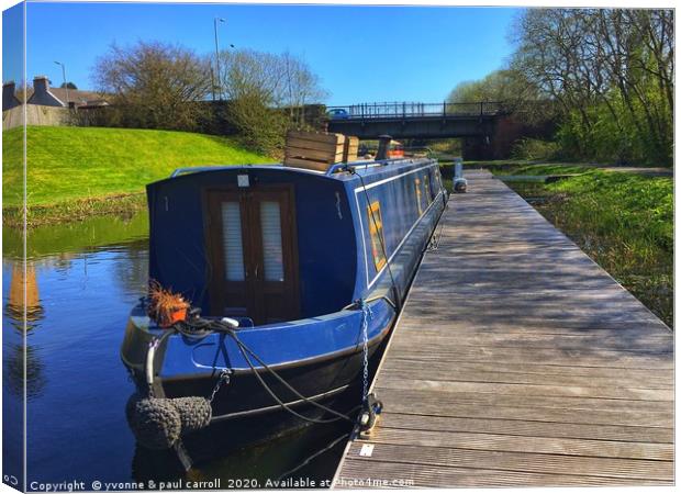 Houseboat on the Forth & Clyde canal Canvas Print by yvonne & paul carroll