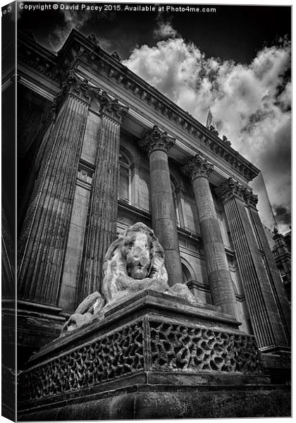  LEEDS TOWN HALL Canvas Print by David Pacey