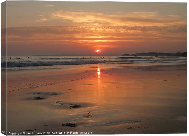 Praia da Rocha Sunset Canvas Print by Ian Lintern