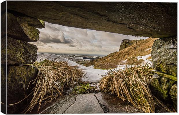 Hole in the Wall Canvas Print by Phil Tinkler