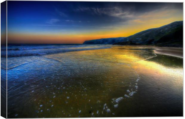 Blue And Gold Beach Sunrise Canvas Print by Dave Bell