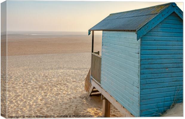 Looking out to sea - Beach hut at Wells-Next-the-Sea Canvas Print by Martin Williams