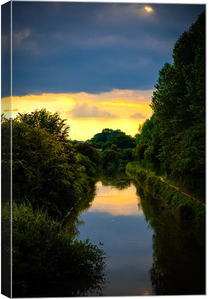 Canal Sunset Canvas Print by Mark Llewellyn