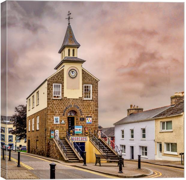 Narberth Town Hall, Pembrokeshire, Wales, UK Canvas Print by Mark Llewellyn