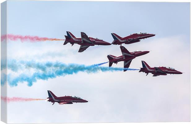 Red Arrows Canvas Print by Simon West