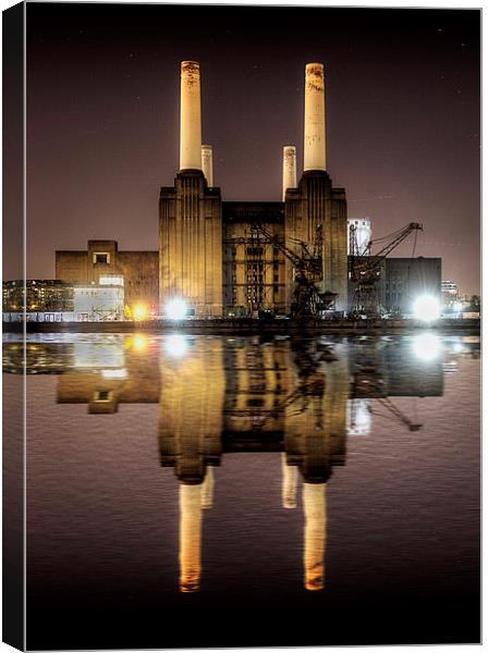 Battersea Power Station Canvas Print by Simon West