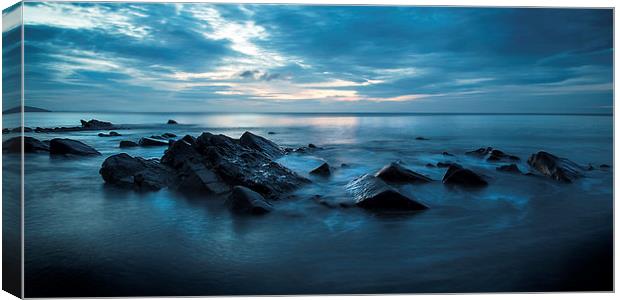 Saundersfoot beach rocks Canvas Print by Simon West