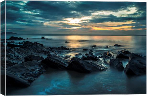 Saundersfoot at Dawn Canvas Print by Simon West