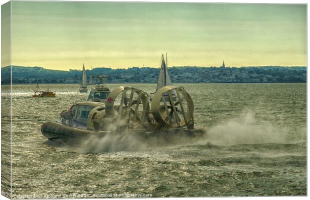 Hovercraft bound for Ryde Canvas Print by Richard Smith