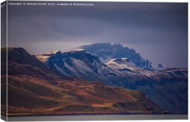 The Storr in winter from 15 km distance Canvas Print by Richard Smith