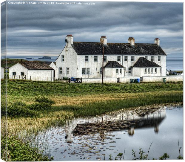 Duntulm Castle cottages Canvas Print by Richard Smith