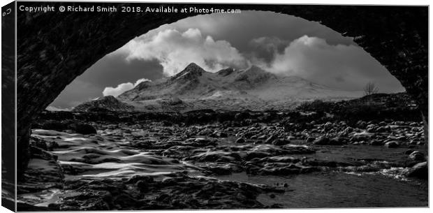 Black Cuillin from under an arch Canvas Print by Richard Smith