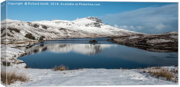 The Storr in winter #2 Canvas Print by Richard Smith