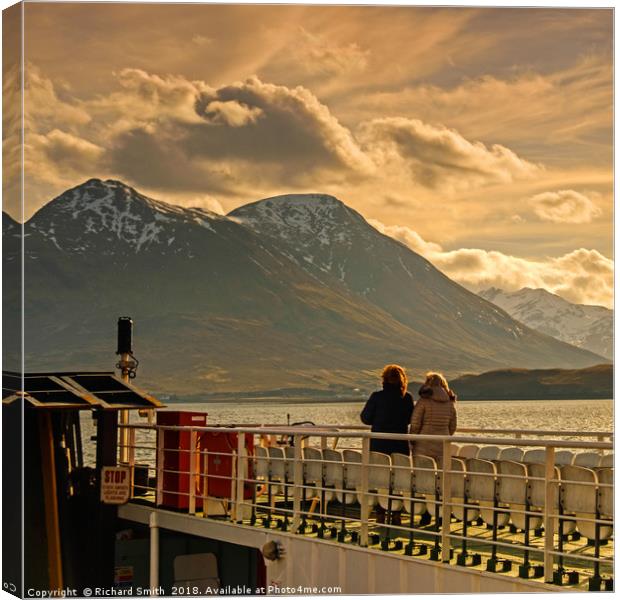 Two lassy's enjoy the view. #2 Canvas Print by Richard Smith