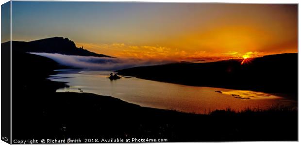 Sunrise at Storr Lochs Canvas Print by Richard Smith