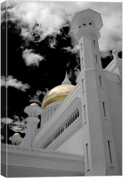JameAsr Hassanil Bolkiah Mosque Canvas Print by Michael Thompson