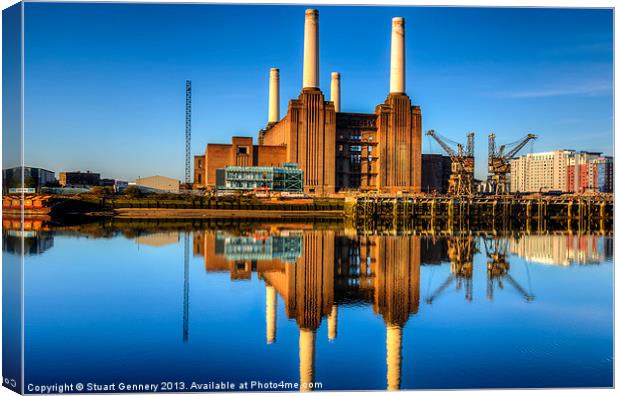 Battersea Power Station Canvas Print by Stuart Gennery