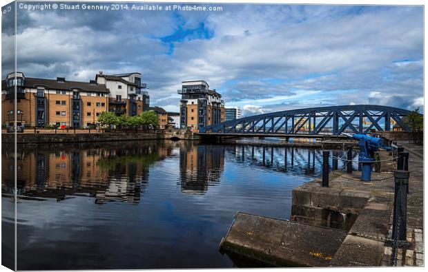 The Shore, Leith Canvas Print by Stuart Gennery