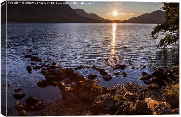 Crummock Water sunset Canvas Print by Stuart Gennery