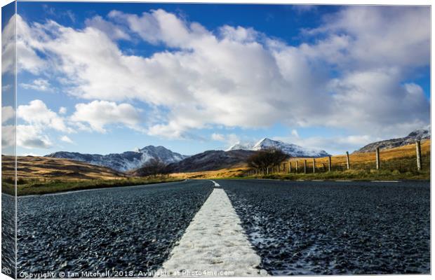 Road to Snowdon Canvas Print by Ian Mitchell
