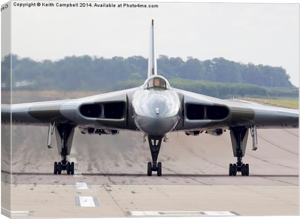  Vulcan XH558 taxies in. Canvas Print by Keith Campbell