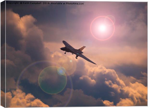 Vulcan XH558 returning home Canvas Print by Keith Campbell