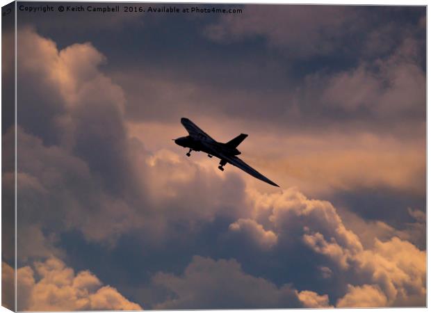 Vulcan XH558 nearly home Canvas Print by Keith Campbell